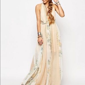 ISO Queen of the sun maxi dress